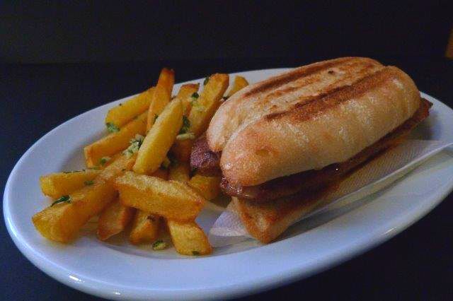 Bocata con patatas